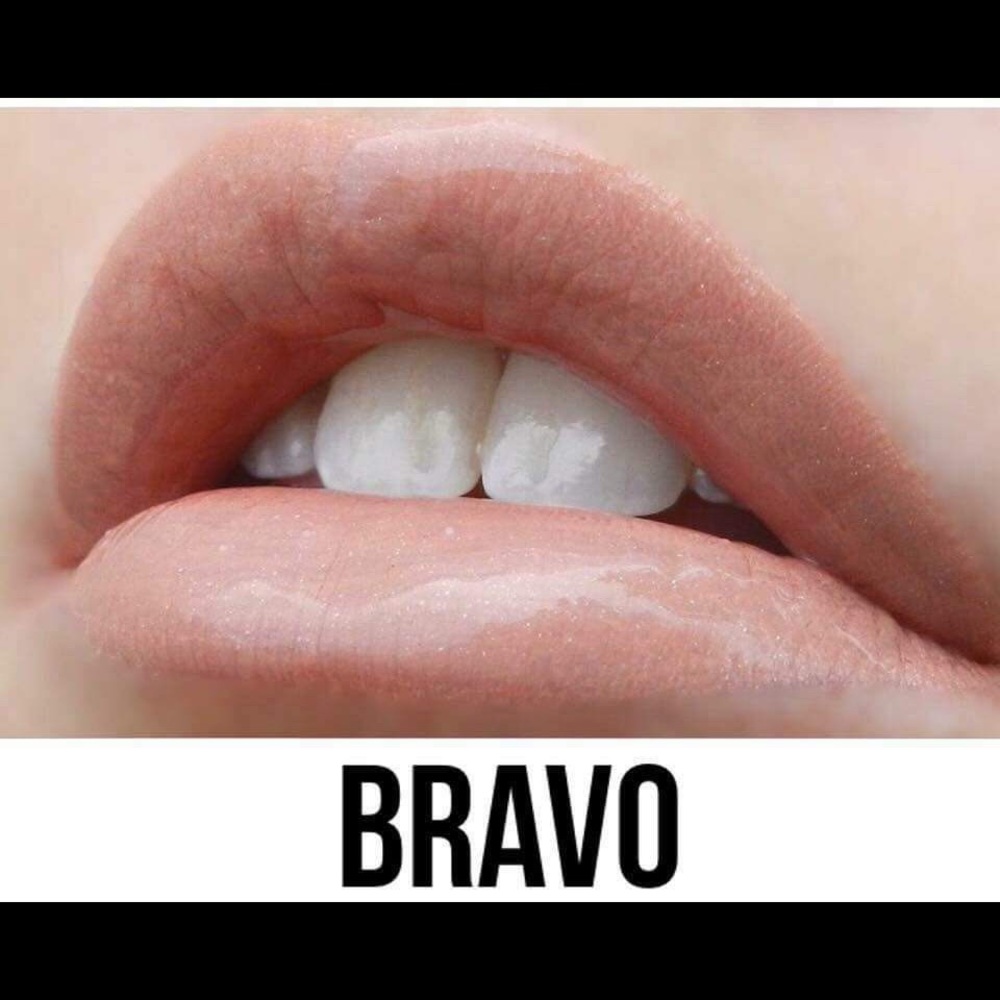 LipSense longlasting lipstick Bravo NWT